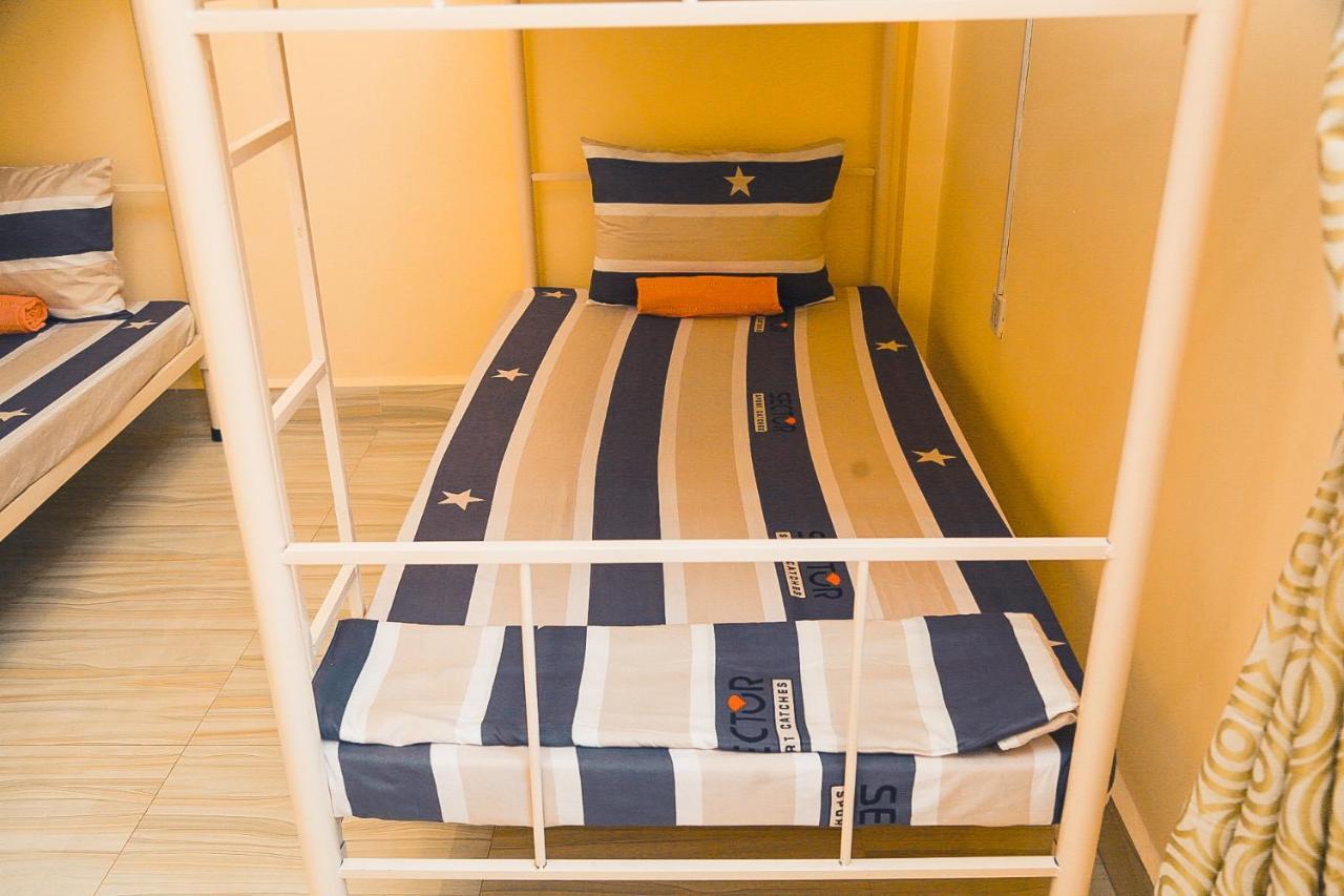 Stay Inn Hostel Пном Пен Екстериор снимка