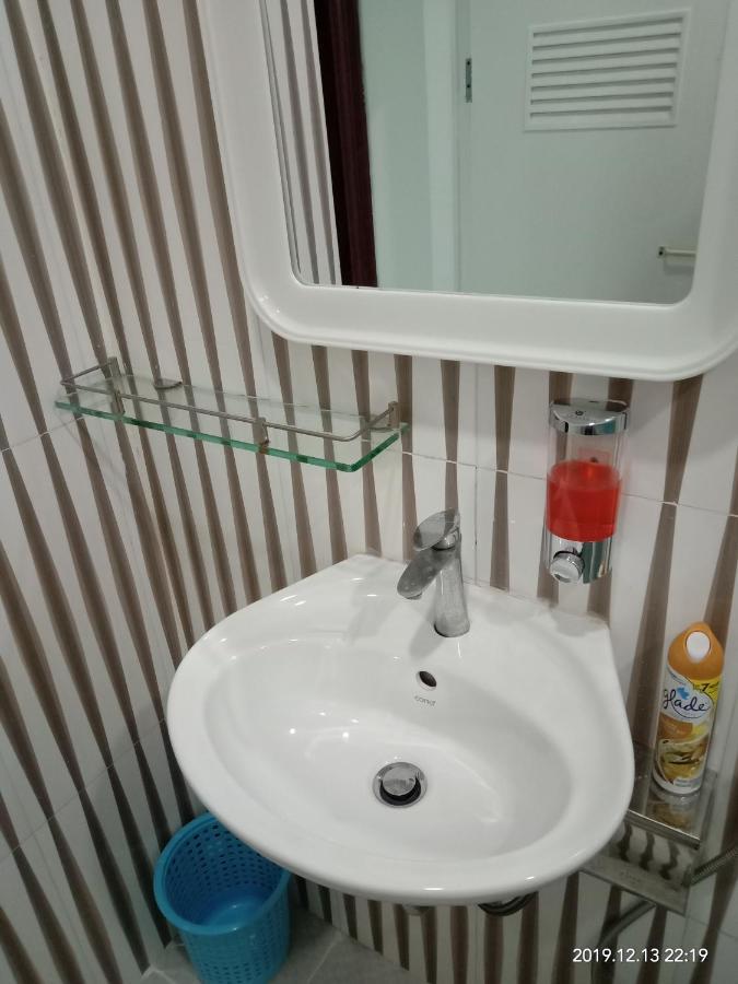Stay Inn Hostel Пном Пен Екстериор снимка